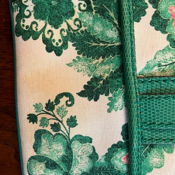 Burberry London Green and Pink Floral Wristlet - Picture 5 of 6